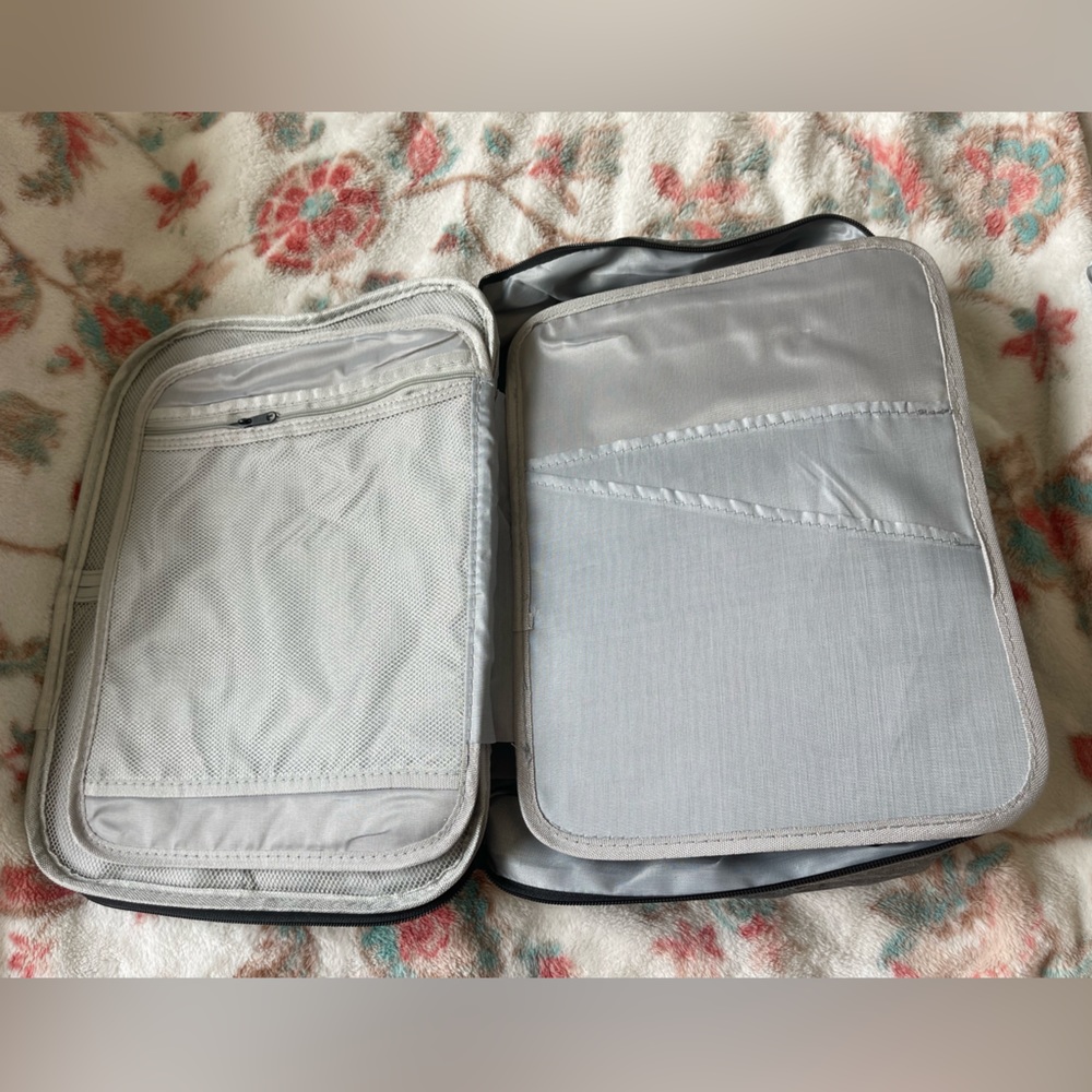 Document bag - Picture 3 of 5
